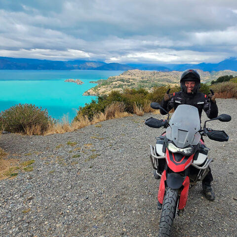 Tour Ushuaia, Patagônia e Carretera Austral ROXMOTORS