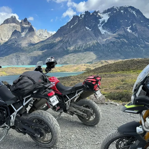 Tour Ushuaia e Patagônia ROXMOTORS