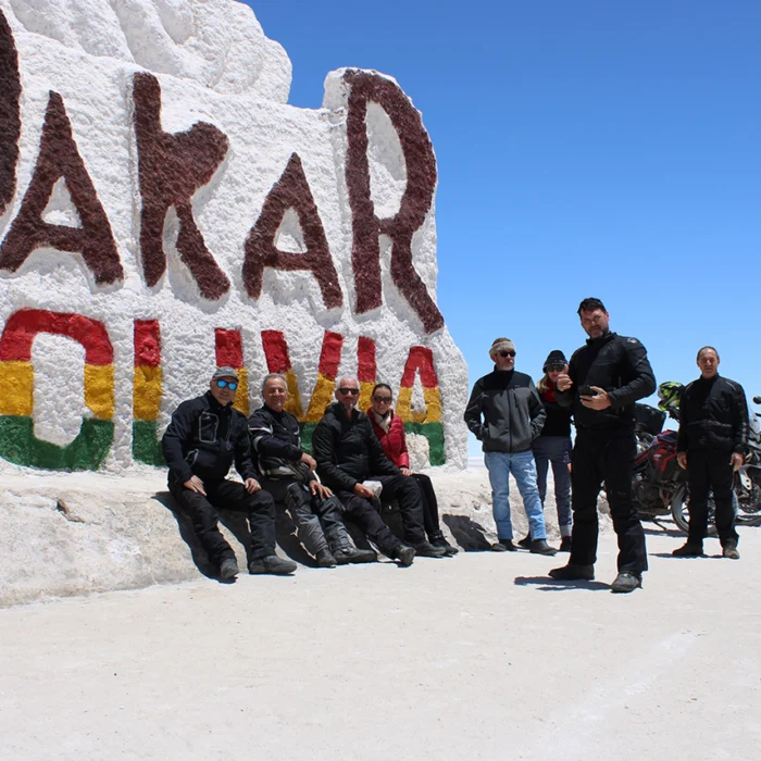 Tour Atacama e Salar de Uyuni ROXMOTORS
