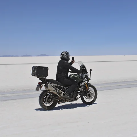 Tour Atacama e Salar de Uyuni ROXMOTORS