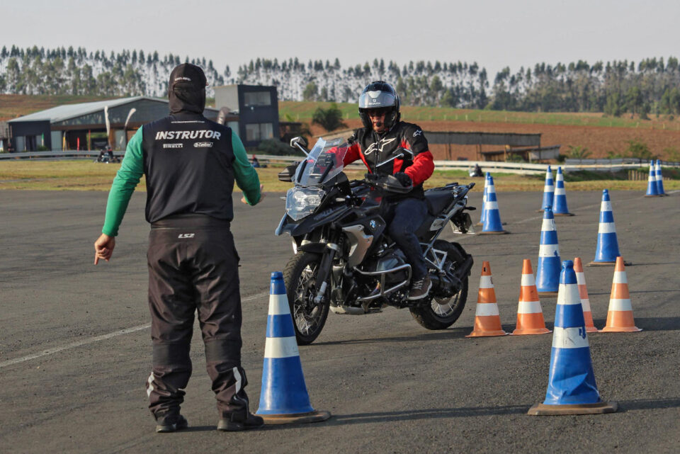 Curso de pilotagem On-road 2 ROX | Haras Tuiuti | 17/10