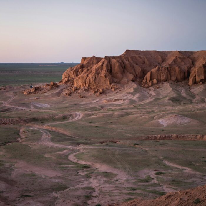 Mongólia — as Falésias Flamejantes de Bayanzag, no Gobi