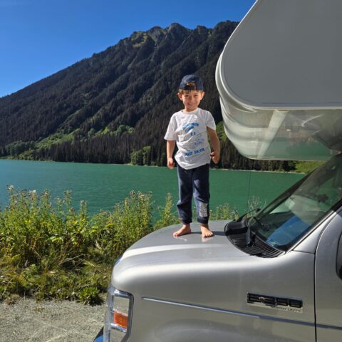 motorhome-canada-crianca-capo
