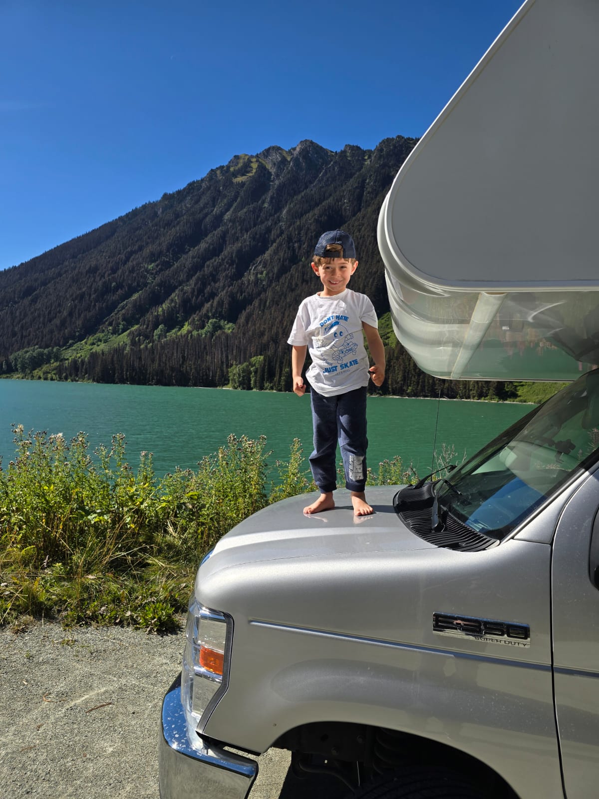 motorhome-canada-crianca-capo Canadá Motorhome Experience 2027 | Rockies em RV | 11 a 20/09 - Imagem 12