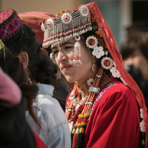 Pamir — traje tradicional pamiri