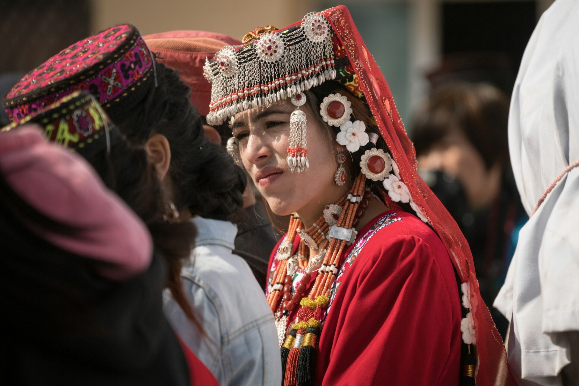 Pamir — traje tradicional pamiri Pamir — traje tradicional pamiri