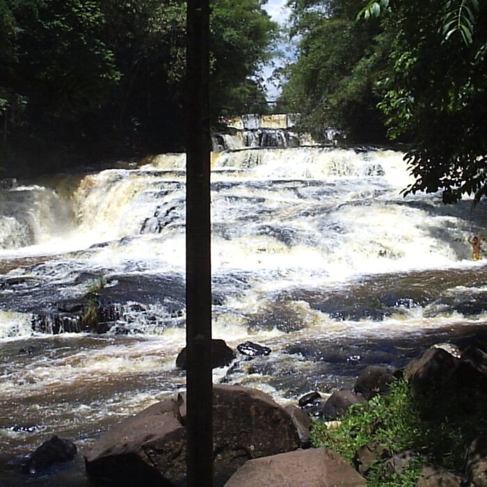 Quedas do Rio Jacaré-Pepira no Parque dos Saltos, em Brotas/SP